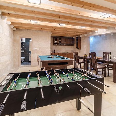 Luxury Stone Villa Nevija 2022 Private Villa ミルナ エクステリア 写真