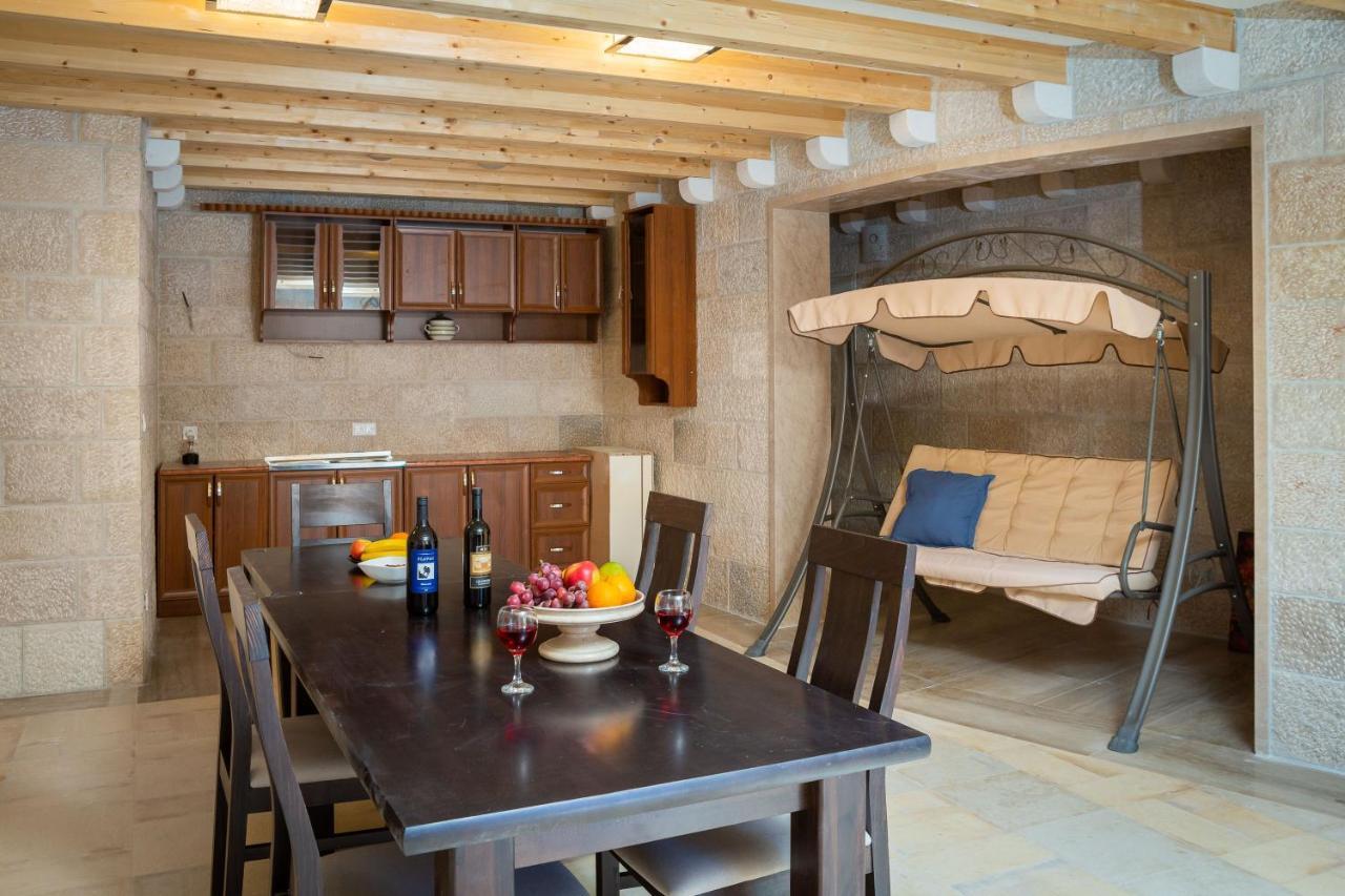 Luxury Stone Villa Nevija 2022 Private Villa ミルナ エクステリア 写真