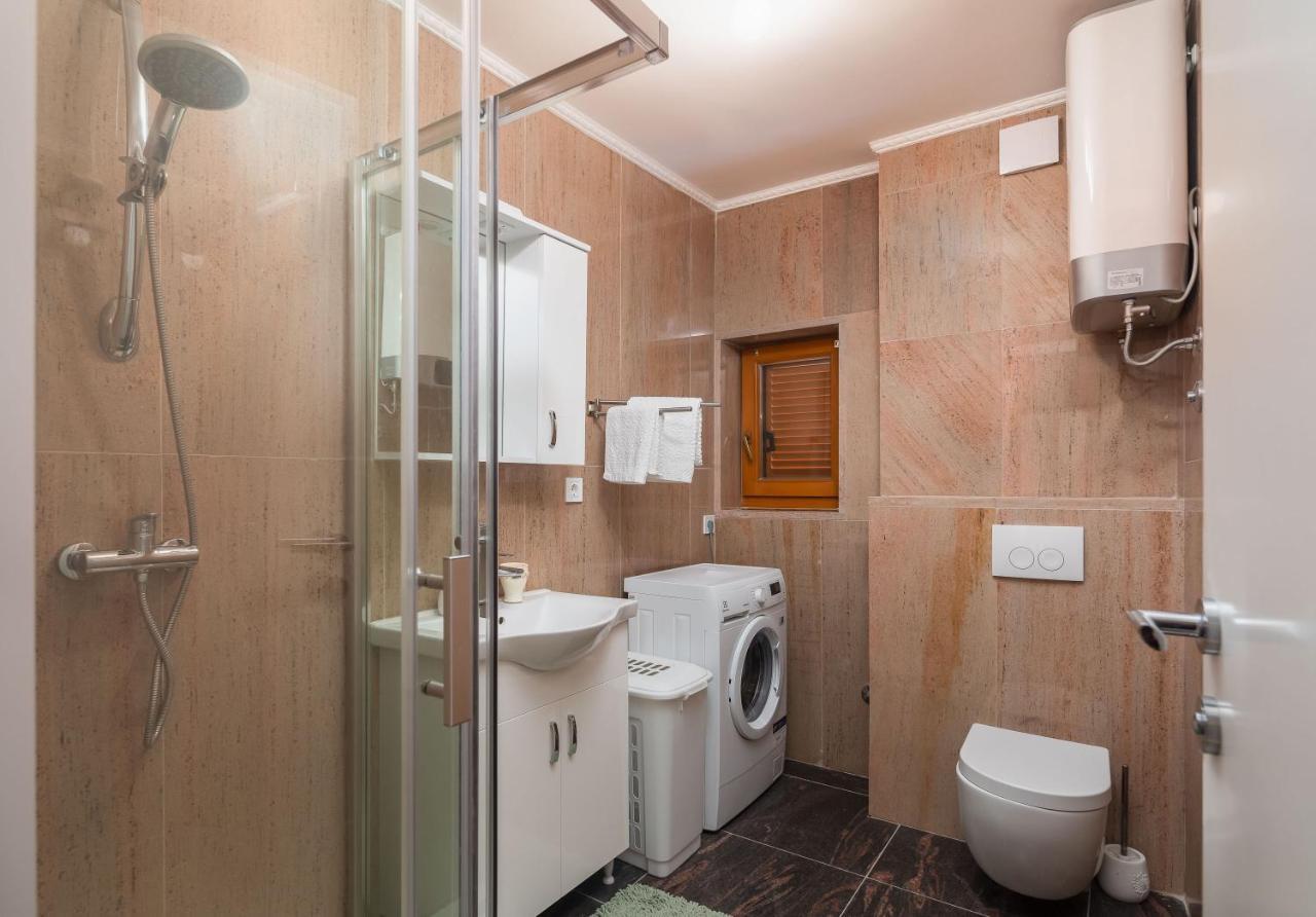 Luxury Stone Villa Nevija 2022 Private Villa ミルナ エクステリア 写真