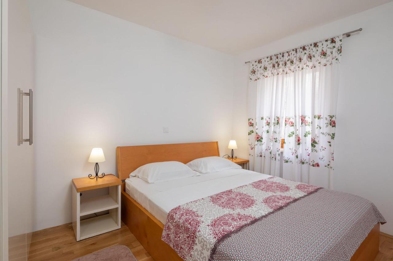 Luxury Stone Villa Nevija 2022 Private Villa ミルナ エクステリア 写真