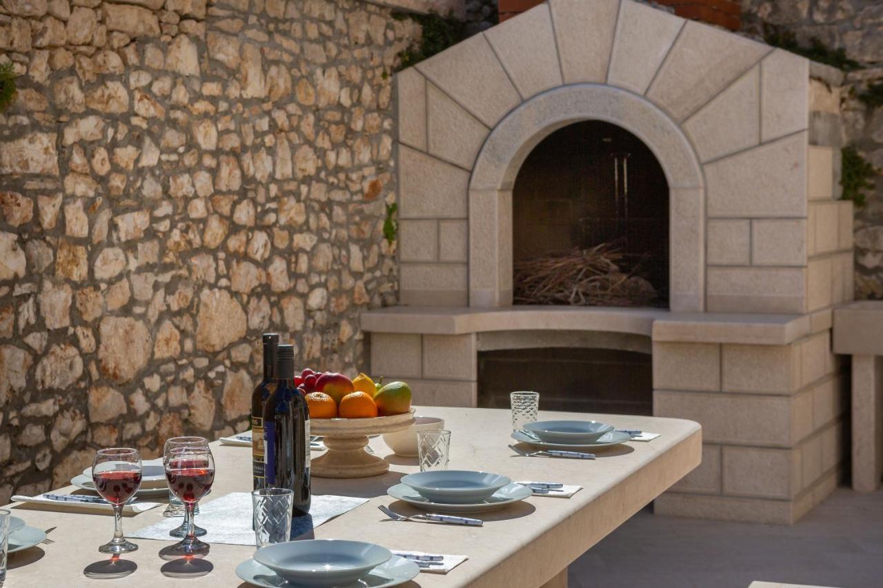 Luxury Stone Villa Nevija 2022 Private Villa ミルナ エクステリア 写真