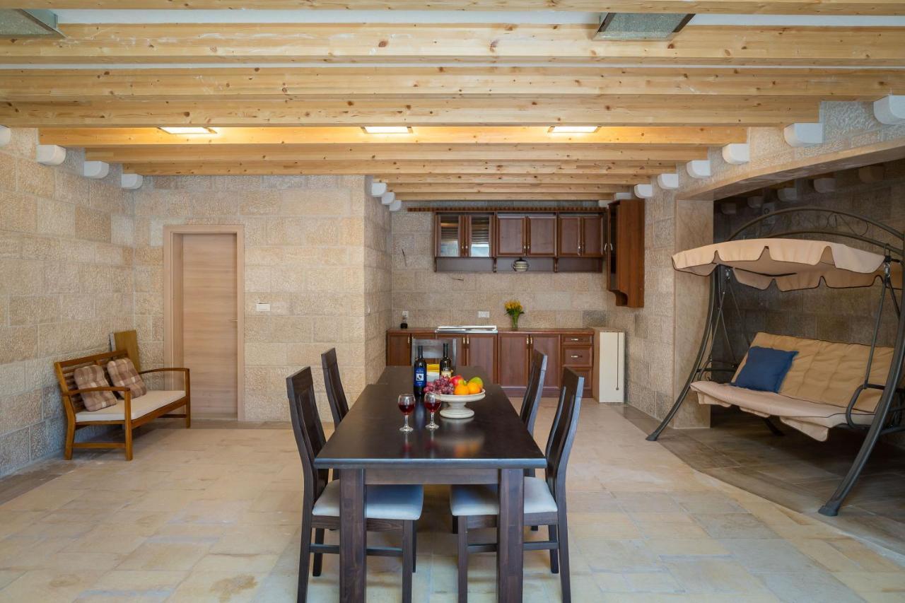 Luxury Stone Villa Nevija 2022 Private Villa ミルナ エクステリア 写真