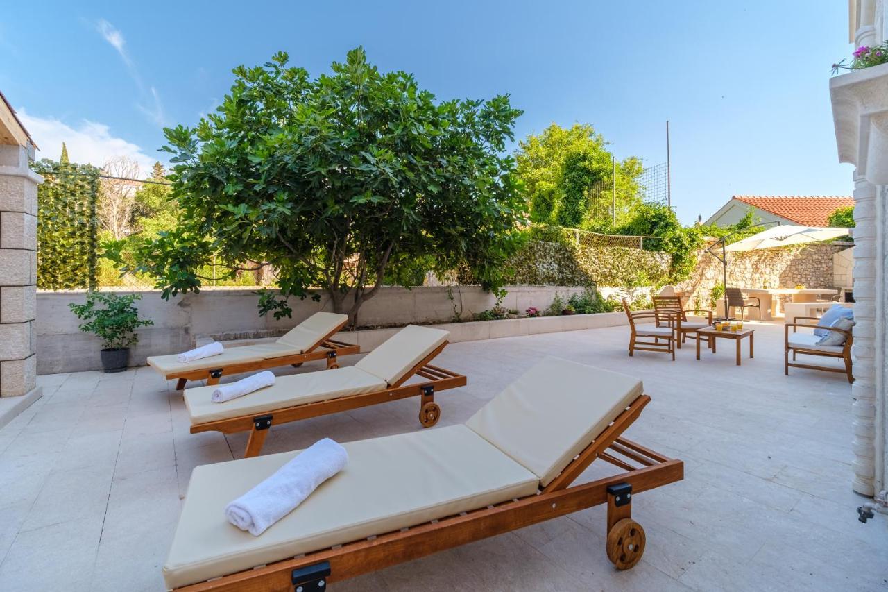 Luxury Stone Villa Nevija 2022 Private Villa ミルナ エクステリア 写真