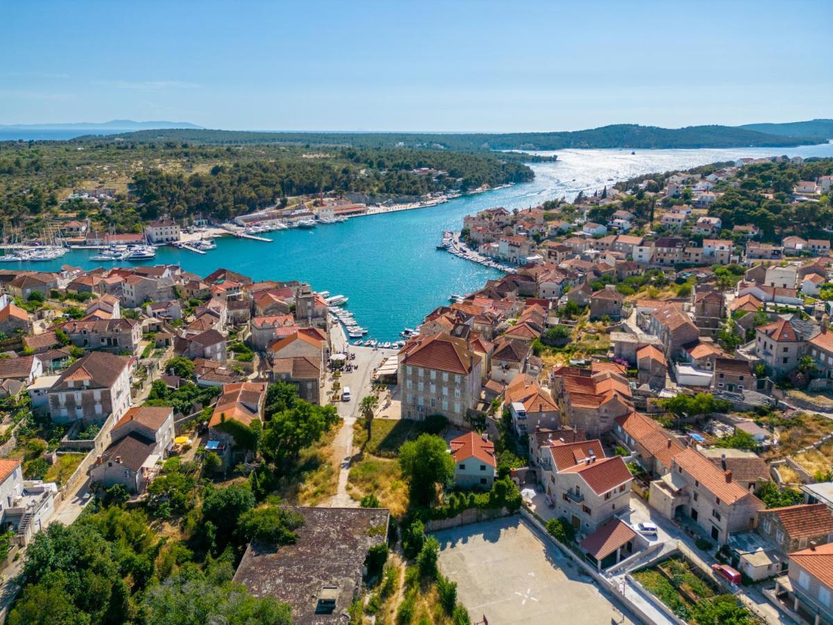 Luxury Stone Villa Nevija 2022 Private Villa ミルナ エクステリア 写真