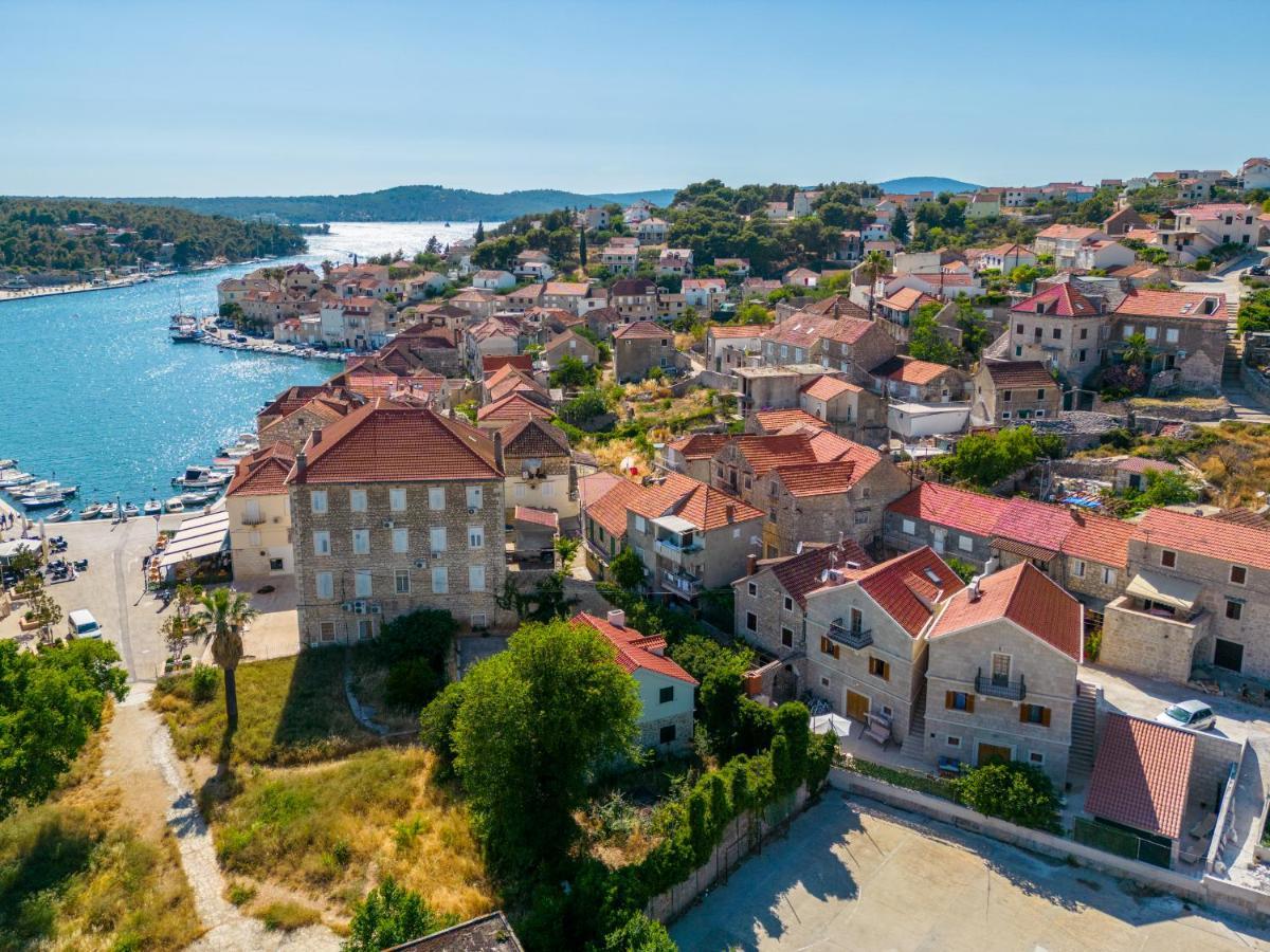 Luxury Stone Villa Nevija 2022 Private Villa ミルナ エクステリア 写真